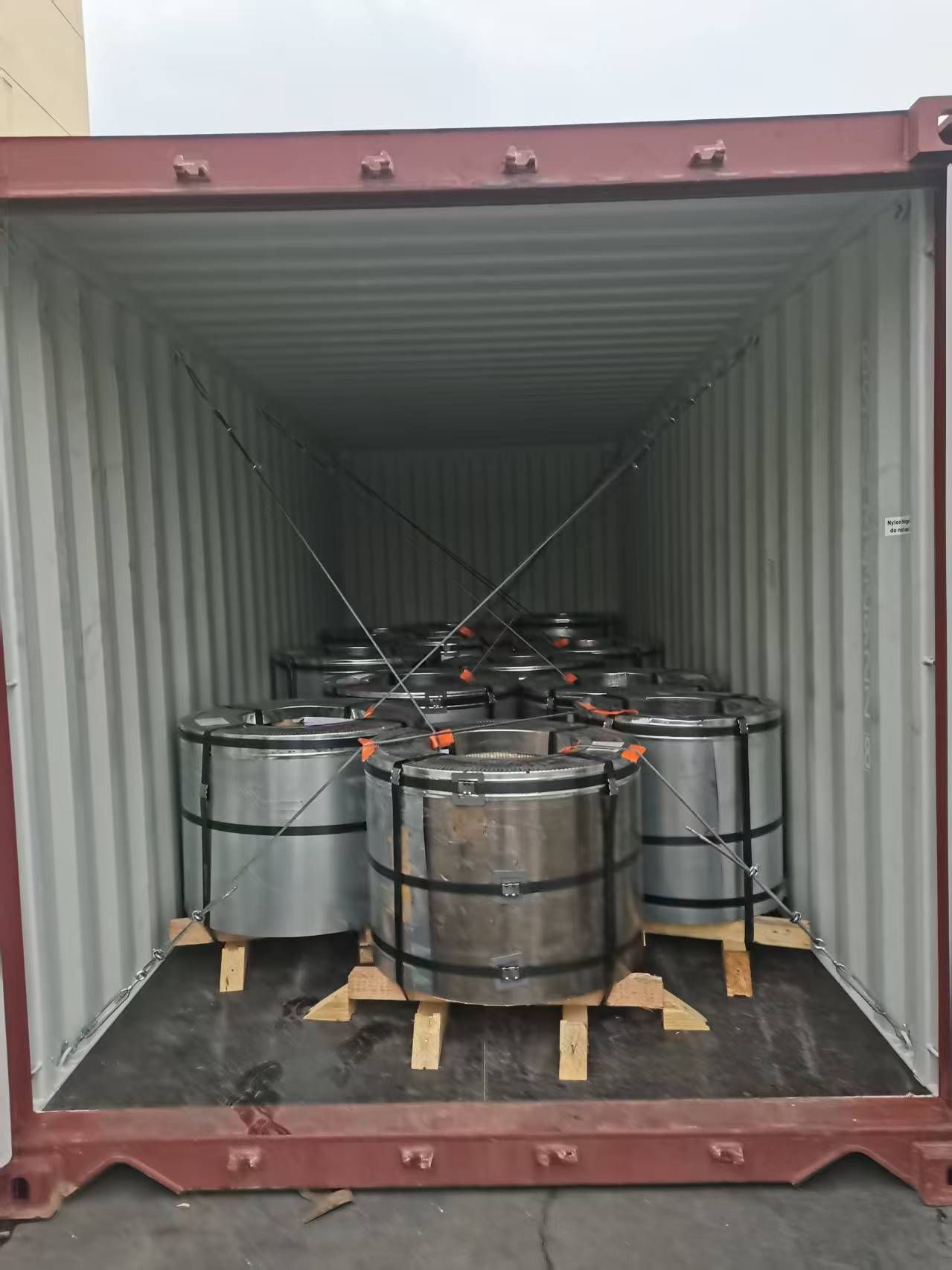Loading photo
